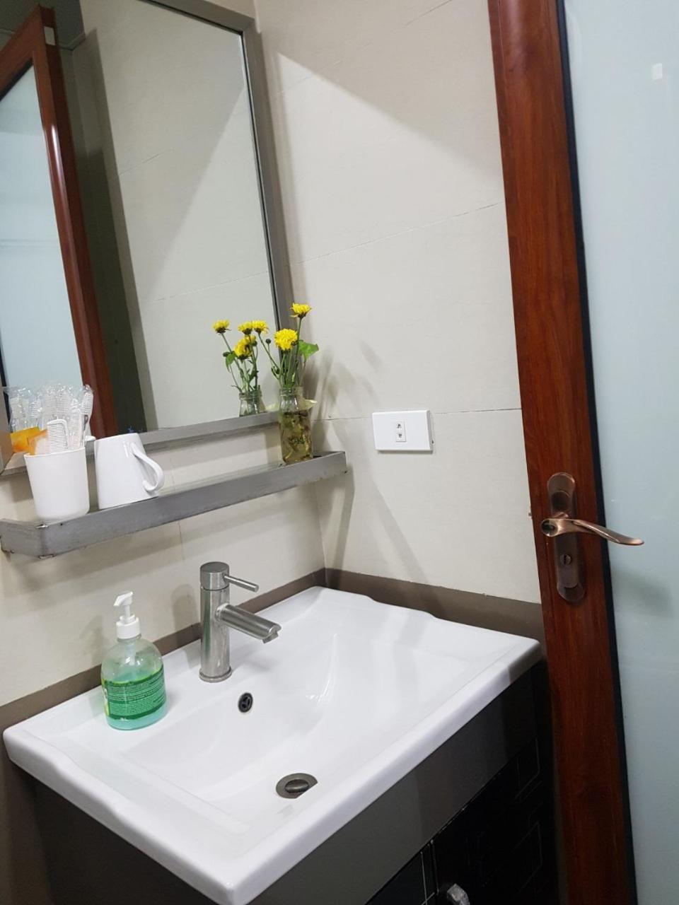 Nyt Home Giang Vo Hanoi Exterior photo